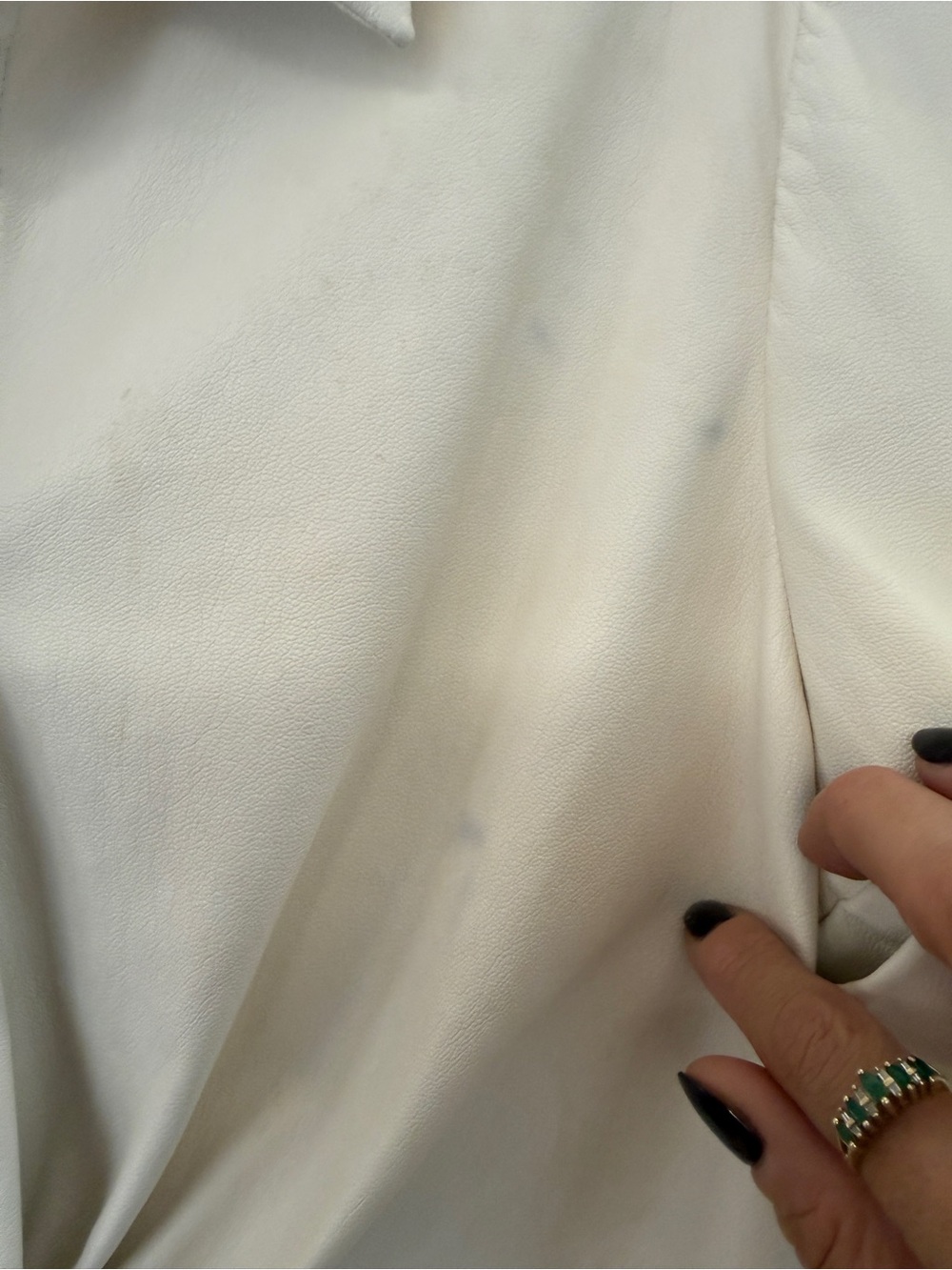 Alice + Olivia Leon Off White Vegan Leather Twist Front Crop Top - Picture 12 of 16